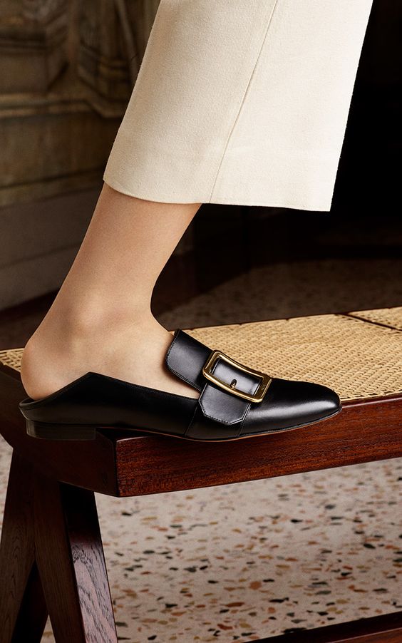 Flat and Fabulous Low-Heel Mule Forever Chic by Meg